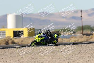 media/Nov-01-2025-CVMA (Sat) [[fc0f7531b8]]/Race 13-Femmewalla-Femmewalla UL/